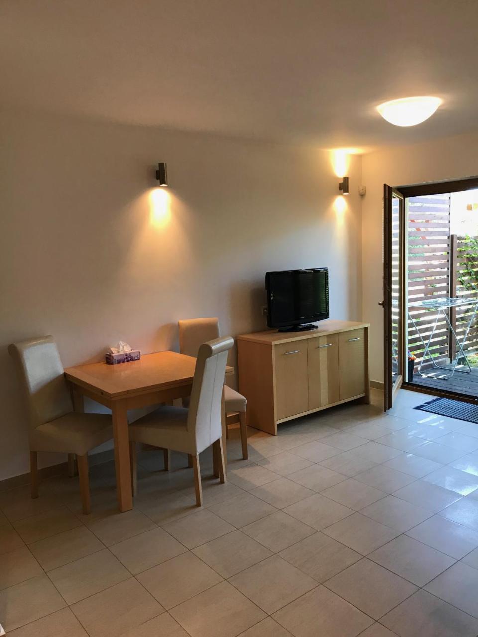Baltic Vip Apartamenty Przy Morzu レバル エクステリア 写真